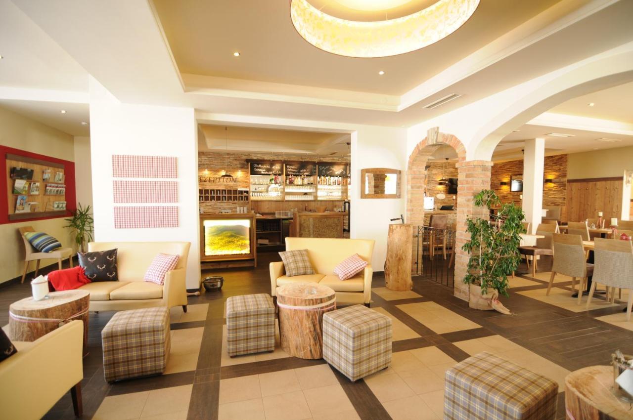 Hotel Restaurant Fidi Wolfsthal  Buitenkant foto